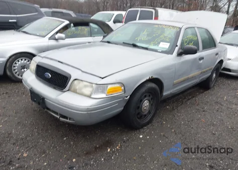 2011 Ford Crown Victoria Police Interceptor z USA, uszkodzony, nr VIN 2FABP7BV0BX183027